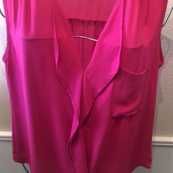 Beautiful pink blouse - Picture 2 of 4